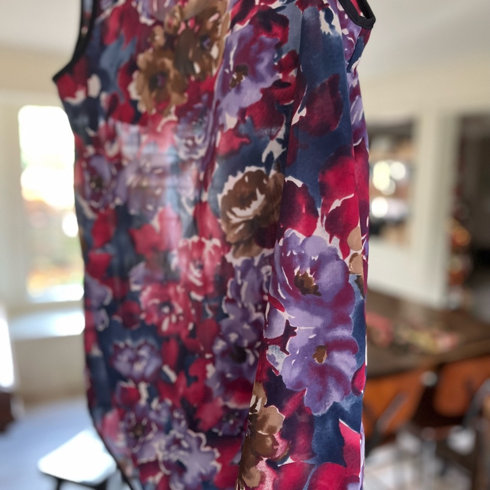 Silky Tank by Lush - Picture 5 of 5